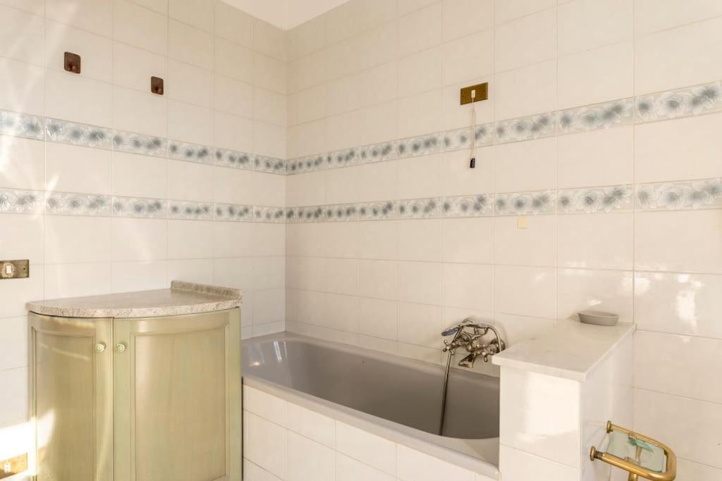 Chic Italian Escape - Casa Vacanze Lorusso Montecatini Terme Extérieur photo